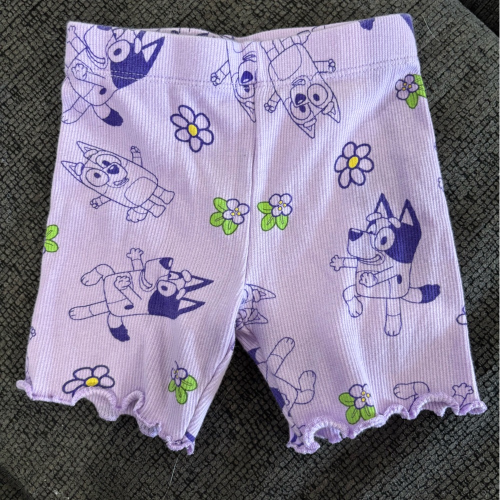 Purple Kids' Outfit with Bluey & Bingo Print - Picture 2 of 5